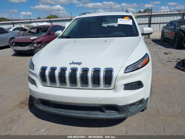 1C4PJMCB7HW649237 Jeep Cherokee Latitude 4x4