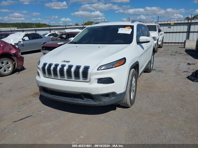 1C4PJMCB7HW649237 Jeep Cherokee Latitude 4x4