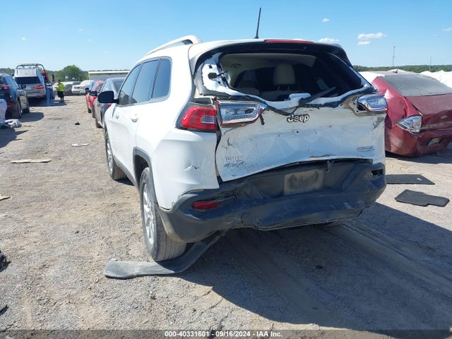 1C4PJMCB7HW649237 Jeep Cherokee Latitude 4x4
