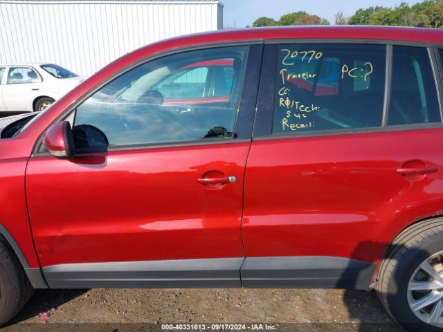 WVGAV3AXXEW118320 Volkswagen TIGUAN SE