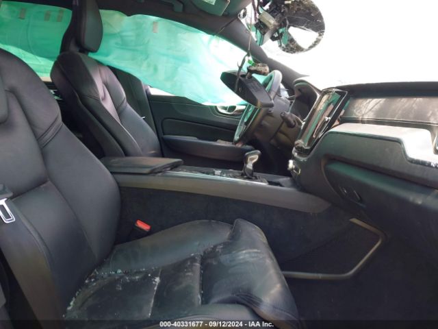 LYV102DL9KB288420 Volvo Xc60 T5 Inscription