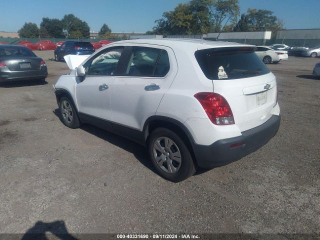 KL7CJKSB9GB670565 Chevrolet Trax 1ls