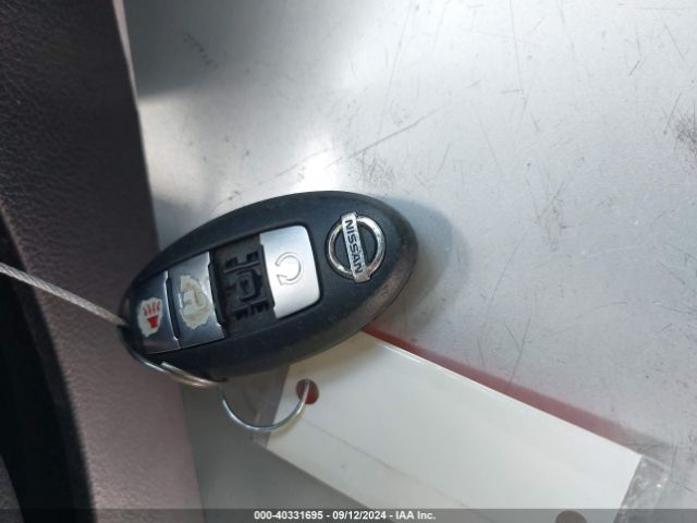 JN8AT2MTXHW131798 Nissan ROGUE SV