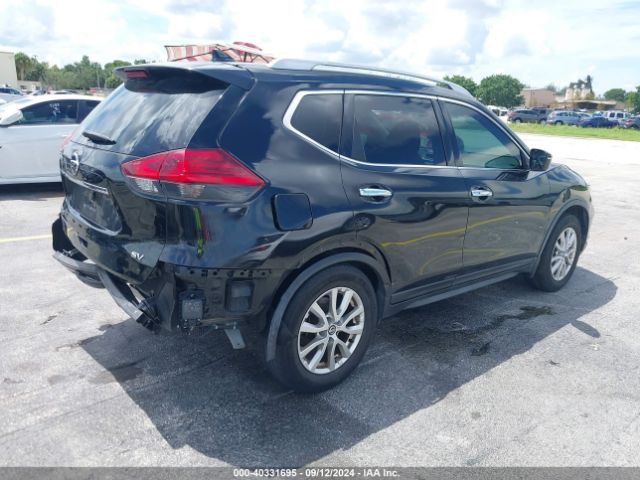 JN8AT2MTXHW131798 Nissan ROGUE SV