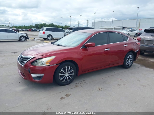 Nissan Altima 2.5 S 2014 1N4AL3AP3EN358900 Image 2