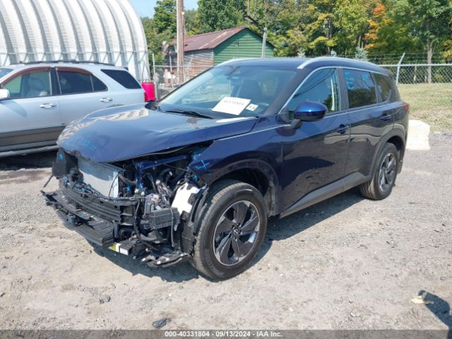 JN8BT3BB2RW172013 Nissan Rogue Sv Intelligent Awd