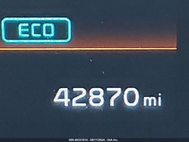 KNDCR3LE8P5043414 KIA NIRO EX