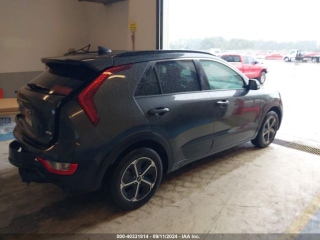 KNDCR3LE8P5043414 KIA NIRO EX