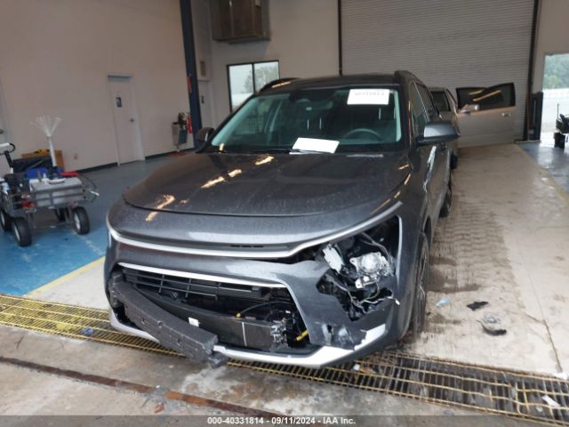 KNDCR3LE8P5043414 KIA NIRO EX