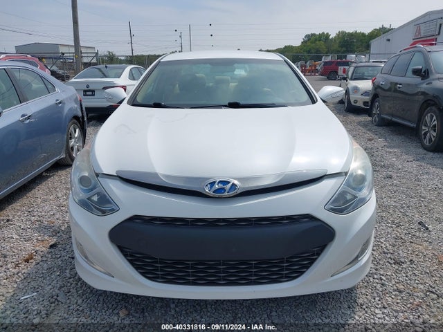 Продажа на аукционе авто 2011 Hyundai Sonata Hybrid, vin: KMHEC4A43BA000606, номер лота: 40331816