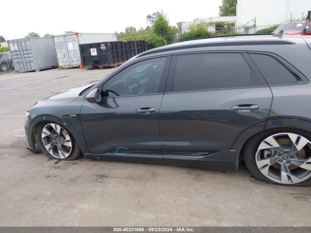 WA1AAAGE5MB013145 Audi E-tron Premium Quattro