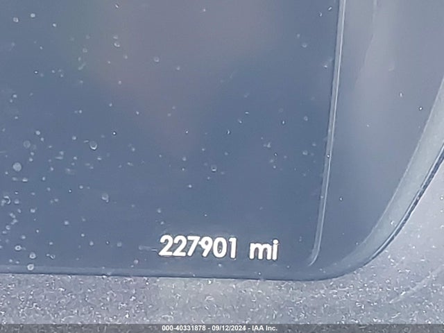 Lincoln Continental Livery 2017 1LN6L9HK9H5606337 Image 14