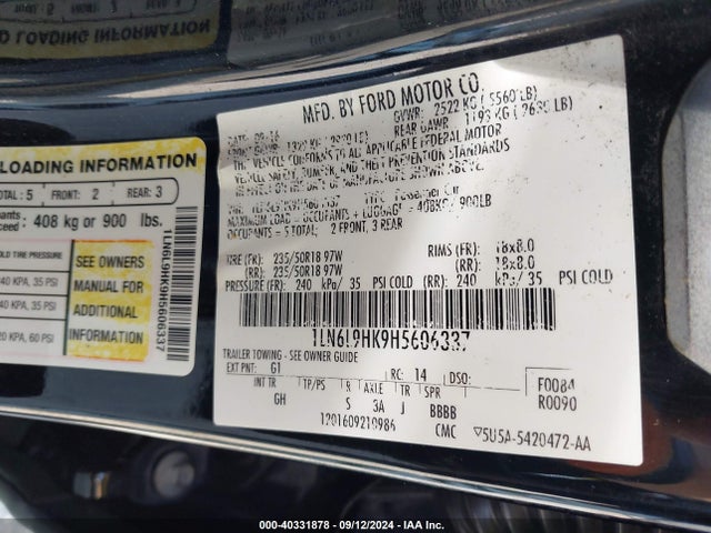 Lincoln Continental Livery 2017 1LN6L9HK9H5606337 Image 9