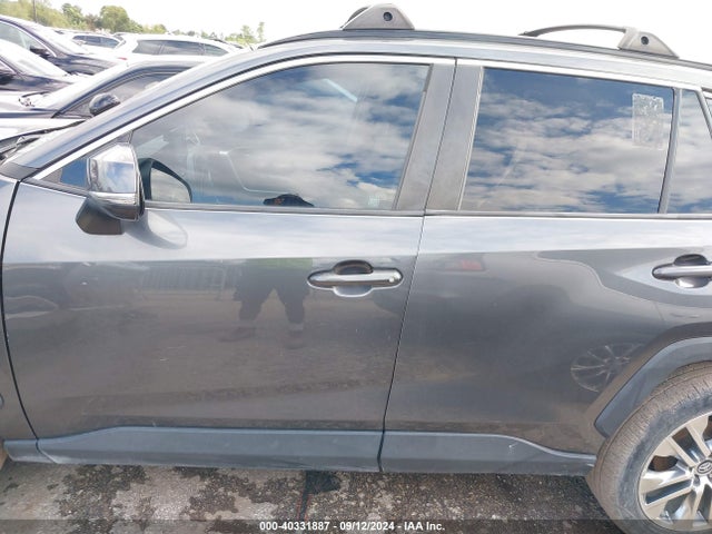 Toyota Rav4 Xle Premium 2019 2T3C1RFV8KC031580 Image 14