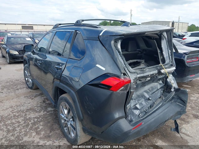 Toyota Rav4 Xle Premium 2019 2T3C1RFV8KC031580 Image 3