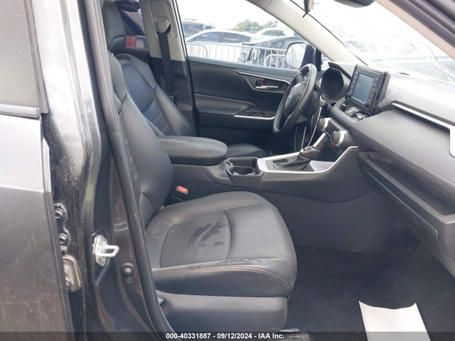 Toyota Rav4 Xle Premium 2019 2T3C1RFV8KC031580 Image 5