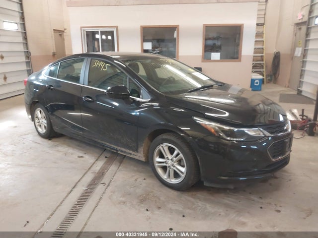 2018 1G1BE5SM9J7172746 main image