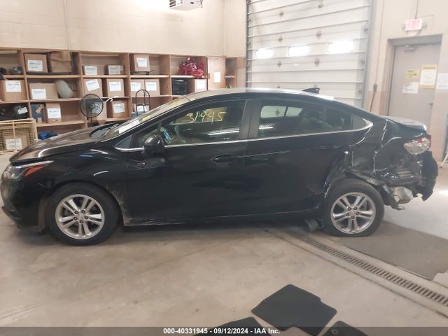 Chevrolet Cruze Lt Auto 2018 1G1BE5SM9J7172746 Image 15