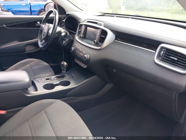 5XYPG4A39HG204778 KIA Sorento 2.4l Lx