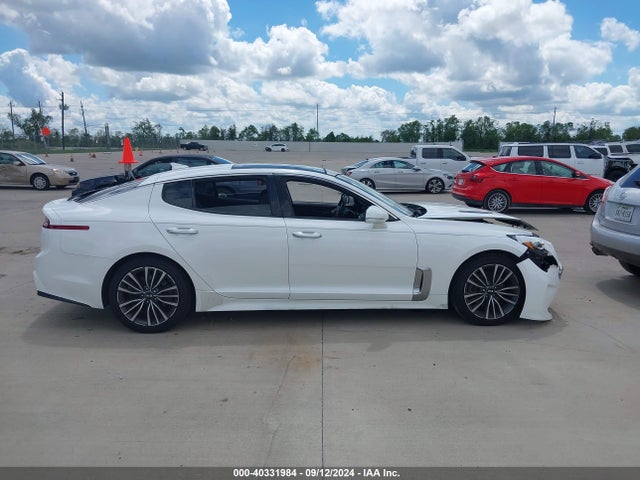 KIA Stinger Premium 2019 KNAE25LA9K6051477 Image 13