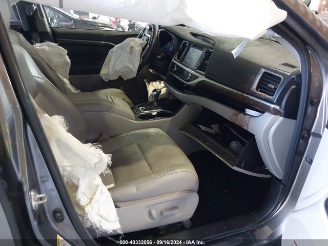 5TDDKRFH3ES054409 Toyota Highlander Limited V6