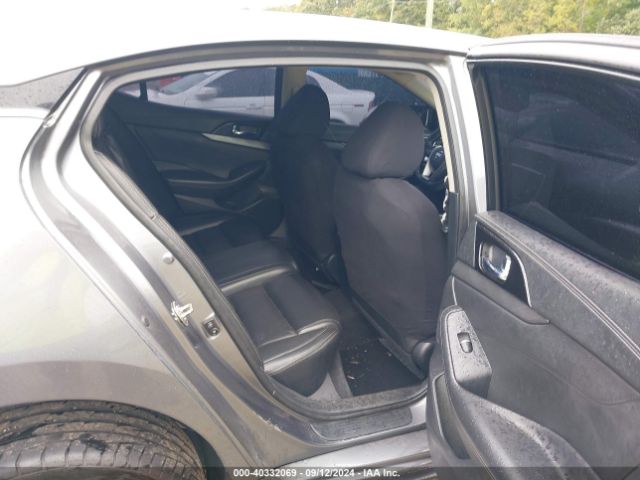1N4AA6AP7JC392027 Nissan Maxima 3.5 Sv