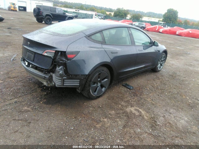 2023 TESLA MODEL 3 5YJ3E1EA1PF669489 Photo 3