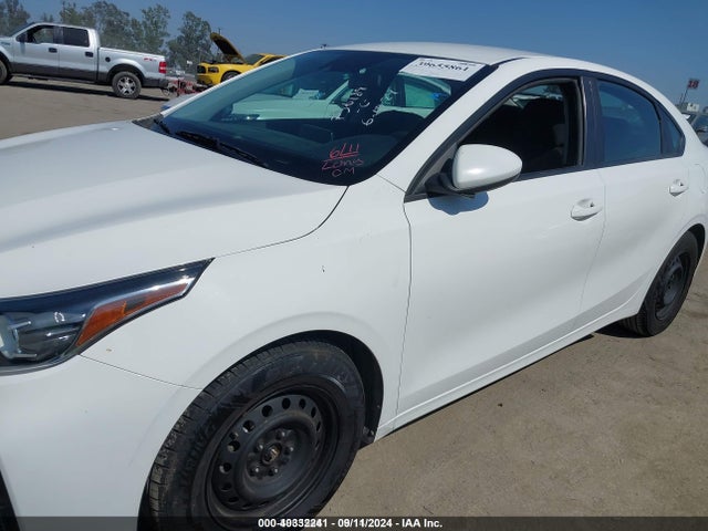 3KPF24AD1KE073675 KIA mpi nu