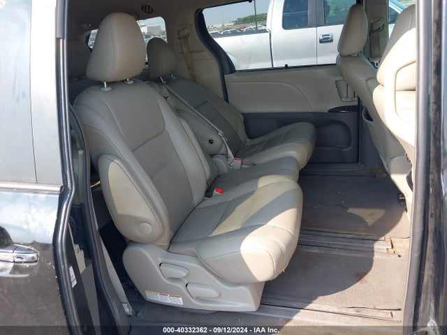 Toyota Sienna Xle 8 Passenger 2015 5TDYK3DC6FS645809 Image 8
