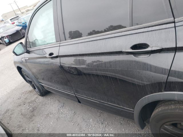 3VV3B7AX0KM076475 Volkswagen Tiguan 2.0t Se/2.0t Sel/2.0t Sel R-line/2.0t Sel R-line Black
