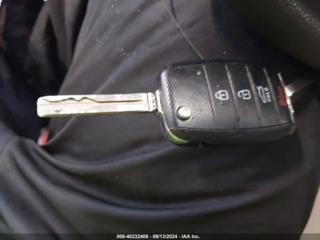 KNADM4A32H6012615 KIA RIO LX