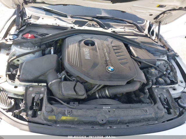 BMW 2018 2018 WBA4J5C51JBF07692 Image 10