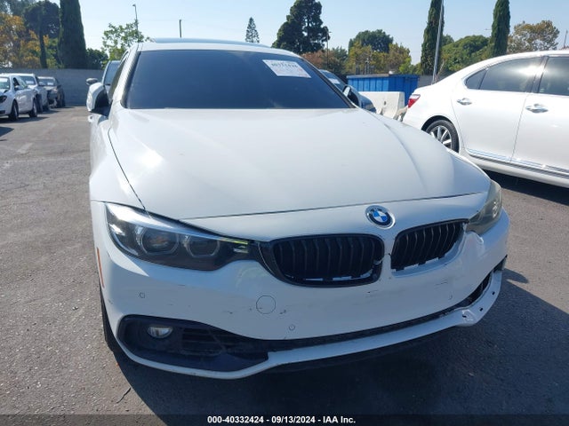 BMW 2018 2018 WBA4J5C51JBF07692 Image 6