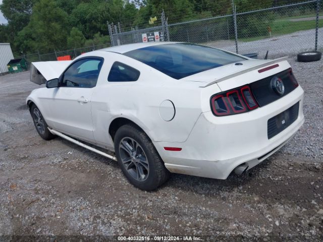 2013 FORD MUSTANG 1ZVBP8AM8D5260415 Photo 2