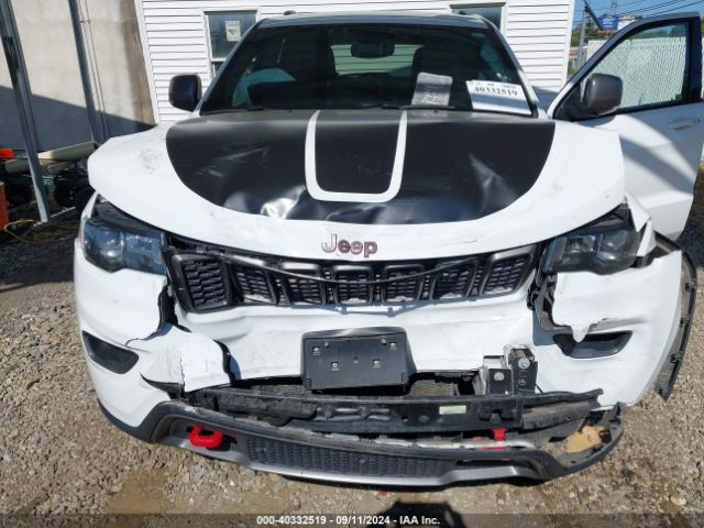 1C4RJFLG2KC756706 Jeep Grand Cherokee Trailhawk 4x4