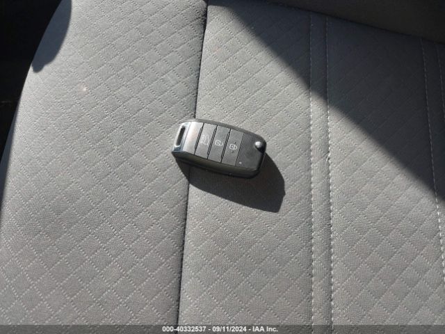 5XYPGDA52JG429227 KIA Sorento 3.3l Lx