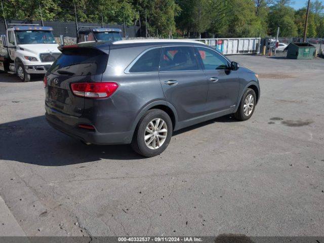 5XYPGDA52JG429227 KIA Sorento 3.3l Lx