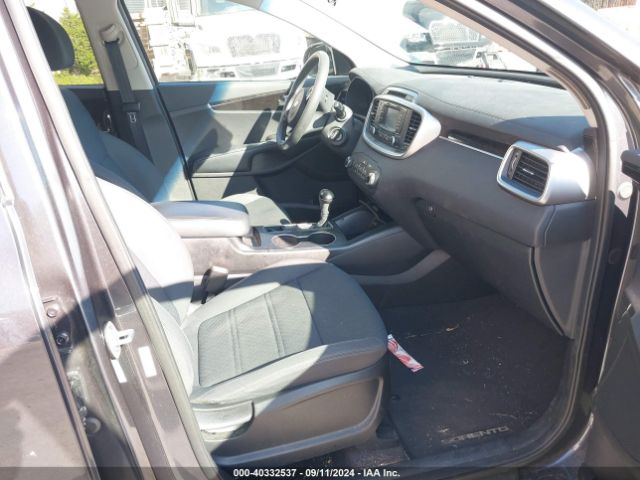 5XYPGDA52JG429227 KIA Sorento 3.3l Lx