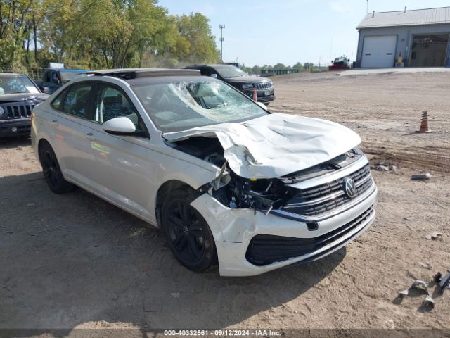 3VW7M7BU5RM015211 auction archive image