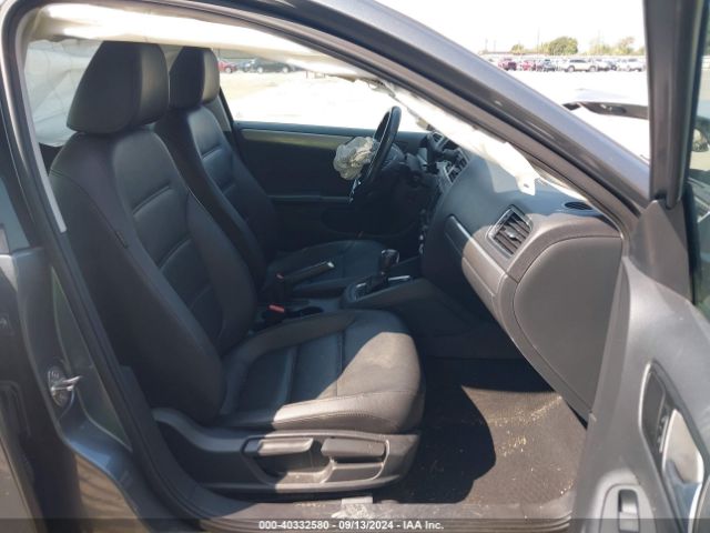 3VWDB7AJ0HM204881 Volkswagen Jetta 1.4t Se