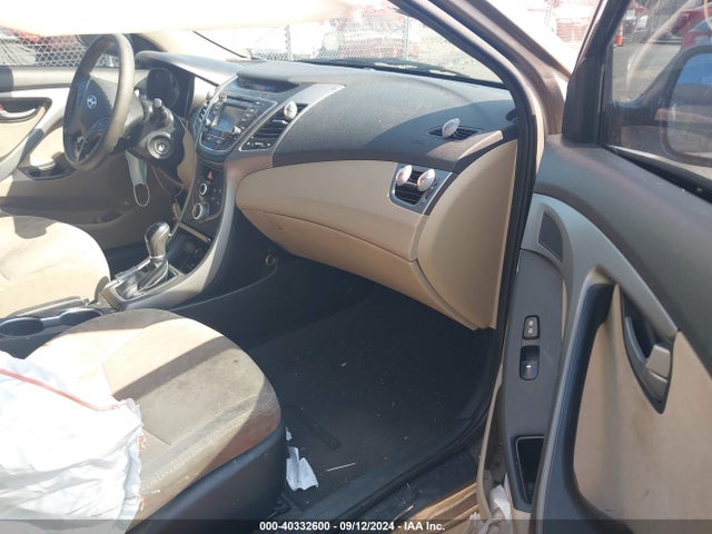 Hyundai ELANTRA SE 2015 5NPDH4AE3FH641585 Image 5