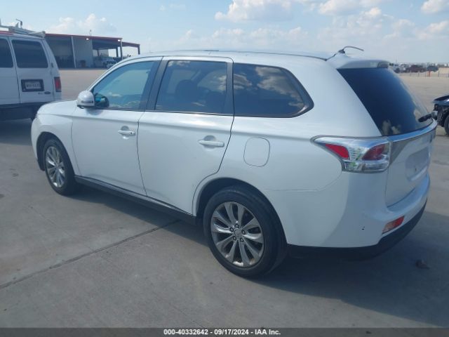 2014 MITSUBISHI OUTLANDER JA4AD3A30EZ004856 Photo 2