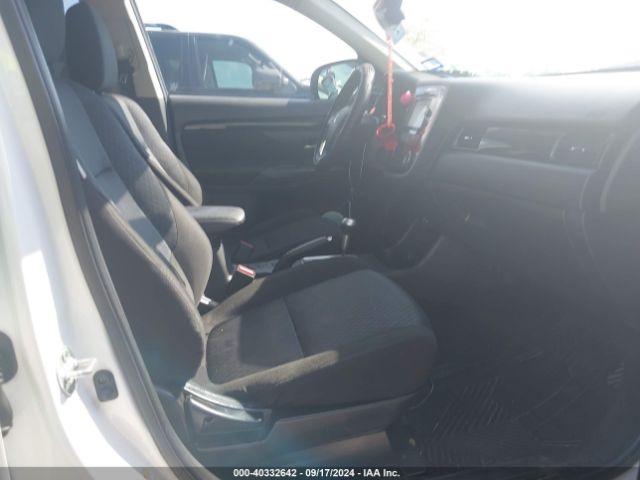 2014 MITSUBISHI OUTLANDER JA4AD3A30EZ004856 Photo 4