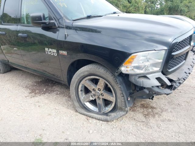 1C6RR7FTXHS727399 RAM 1500 Express Quad Cab 4x4 6'4 Box
