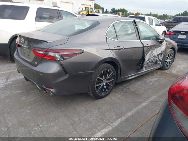 Toyota CAMRY SE 2022 4T1G11AK4NU694205 Image 4