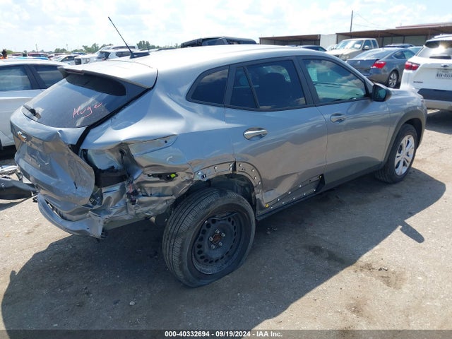 Chevrolet Trax Fwd Ls 2025 KL77LFEP8SC004438 Image 4