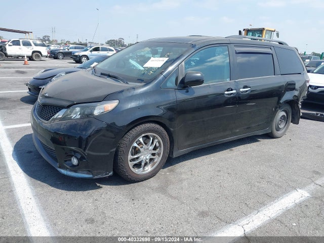 Toyota Sienna Se 8 Passenger 2014 5TDXK3DC3ES422346 Image 2
