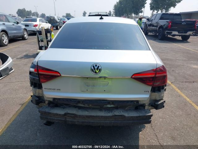 1VWBA7A37JC028883 Volkswagen Passat 2.0t Se