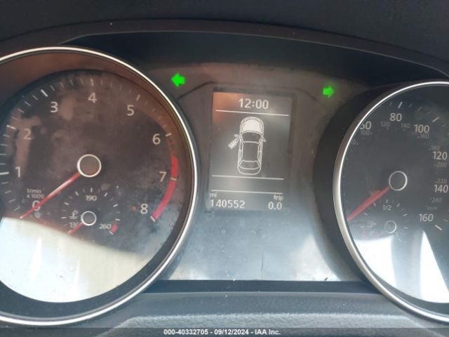 1VWBA7A37JC028883 Volkswagen Passat 2.0t Se
