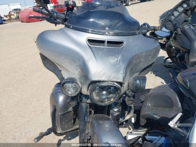2019 HARLEY-DAVIDSON FLHTKSE 1HD1TEH13KB958707 Photo 4